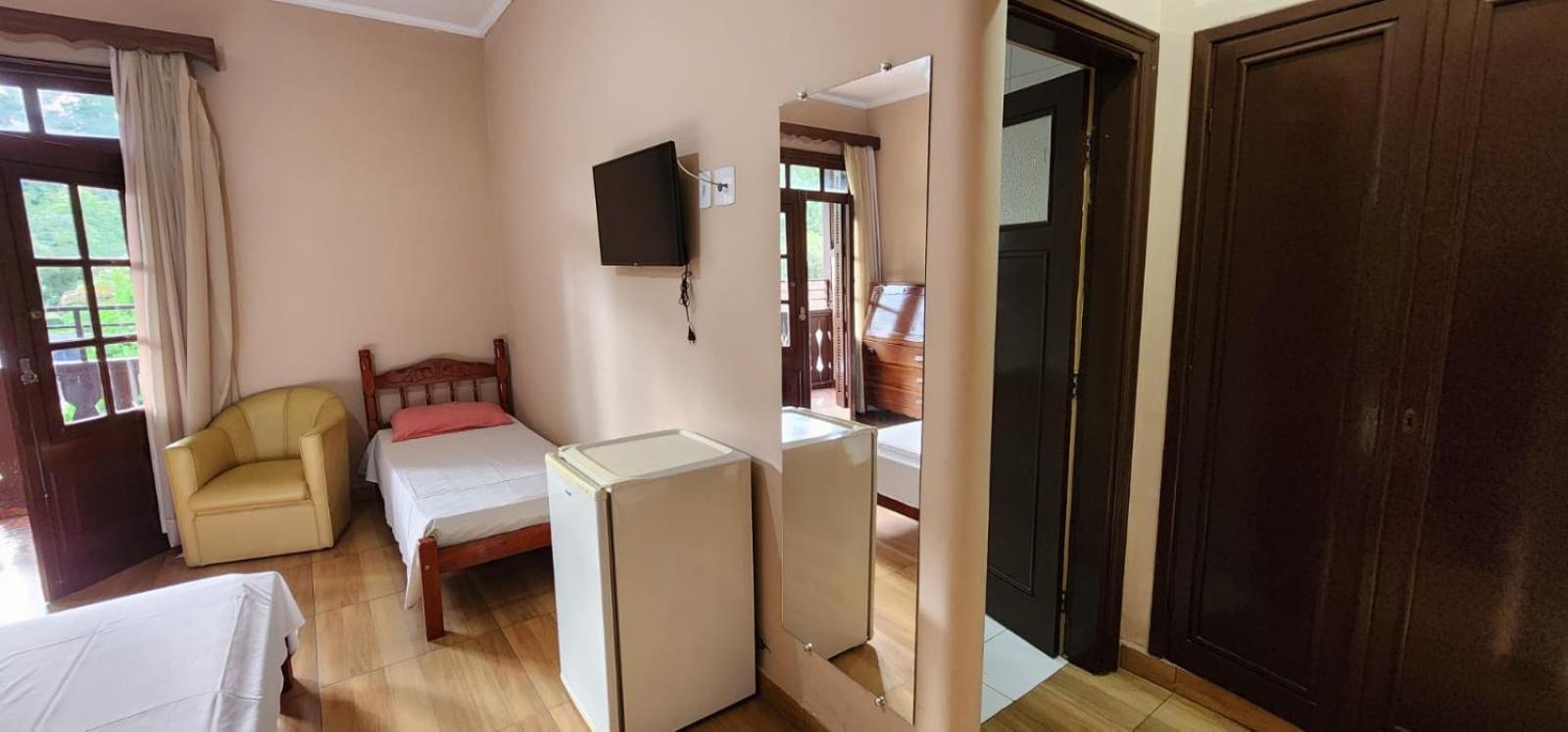 Hotel Floresta Poços de Caldas Екстериор снимка